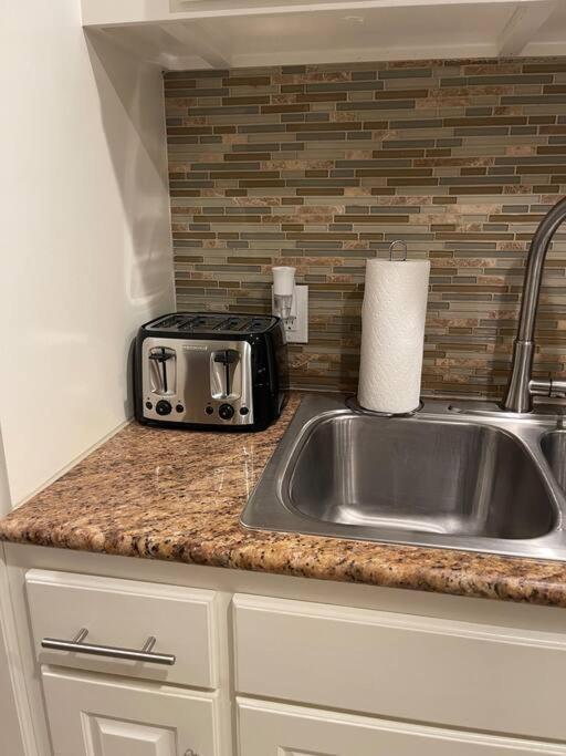Beautiful/Spacious 2 Bedroom Houston Near Galleria Dış mekan fotoğraf