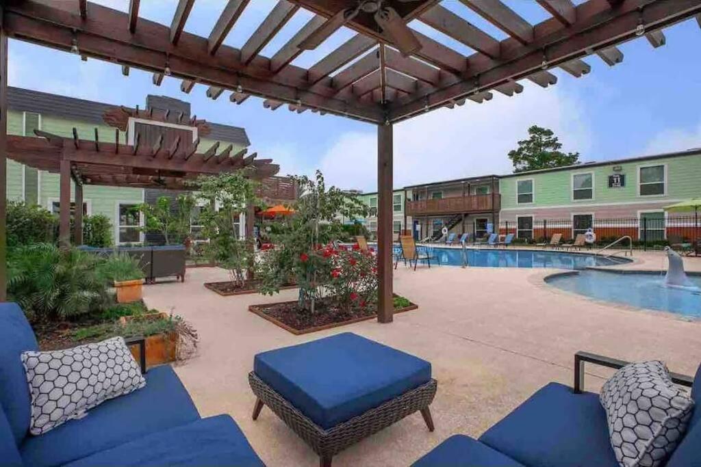 Beautiful/Spacious 2 Bedroom Houston Near Galleria Dış mekan fotoğraf